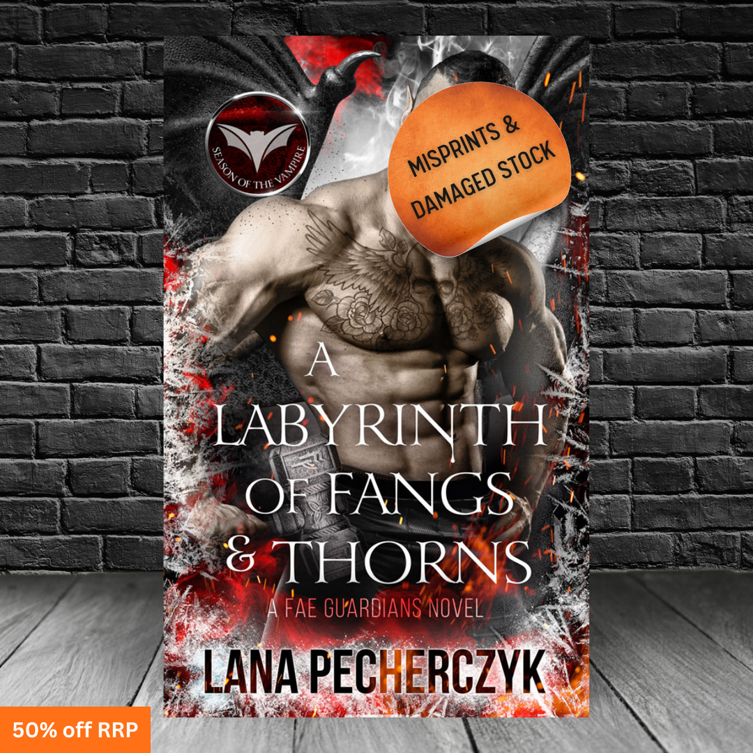 A Labyrinth of Fangs and Thorns | Paperback | Misprints and Damages